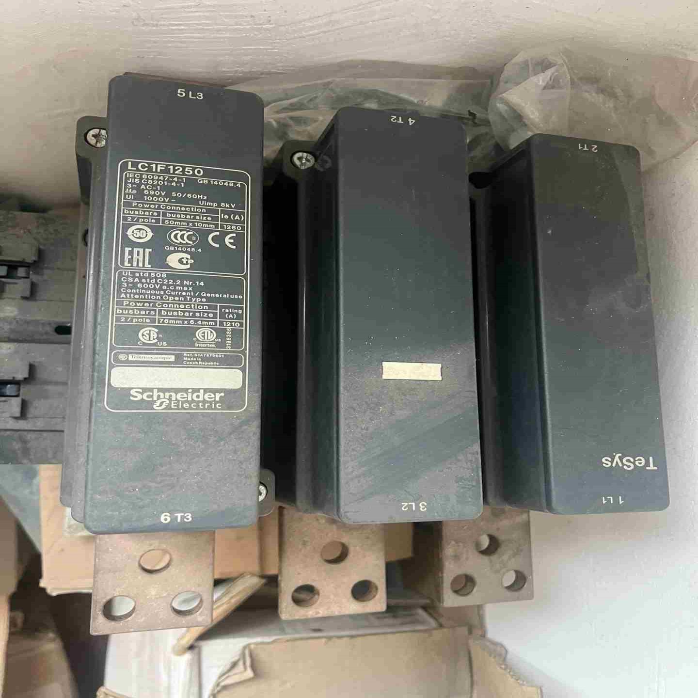 施耐德LC1F1250直流接触器220V询价议价