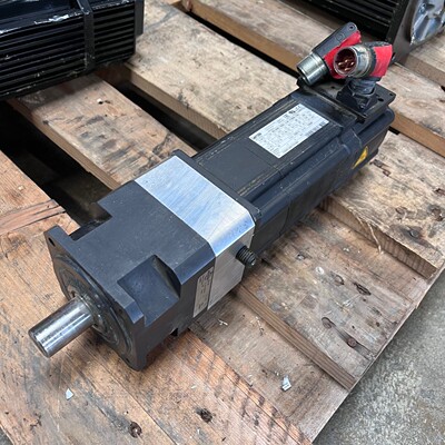 Lenze MCS.09H60-RS0B0-A14N-ST5S00N-R0SU Neugart PLS 90 Servo