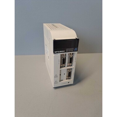 MRJ2MP8B - MITSUBISHI - MR-J2M-P8B / Inverter Di Frequenza U