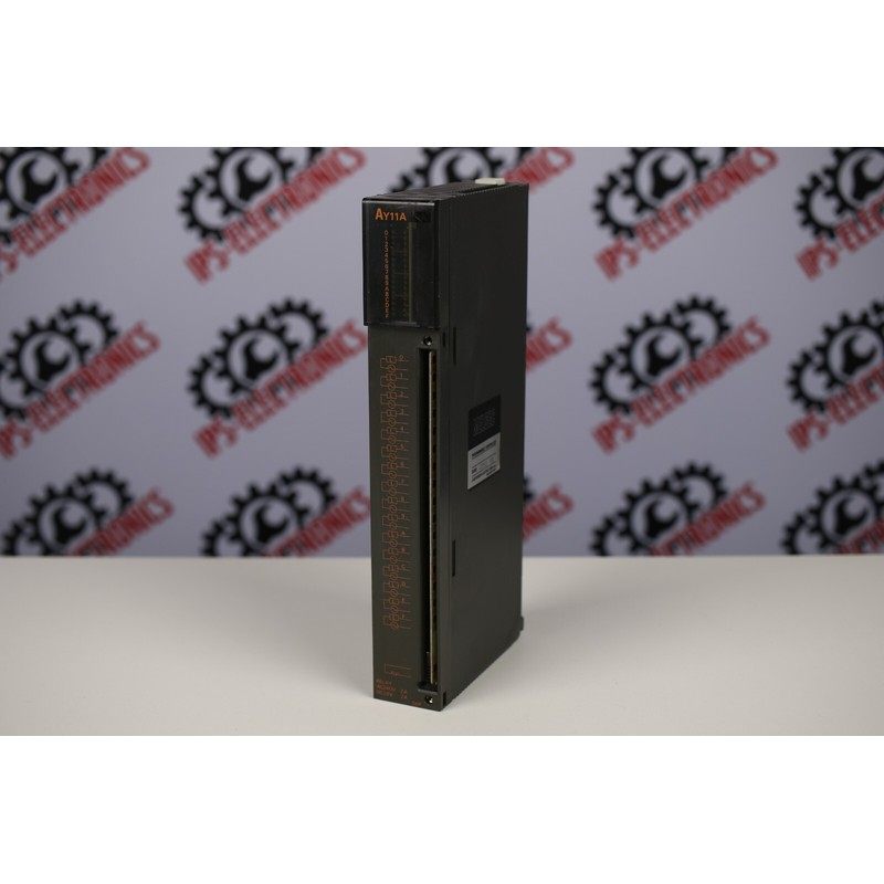 MITSUBISHI MELSEC AY11A (MODULE DE SORTIE NUMéRIQUE AC/DC)