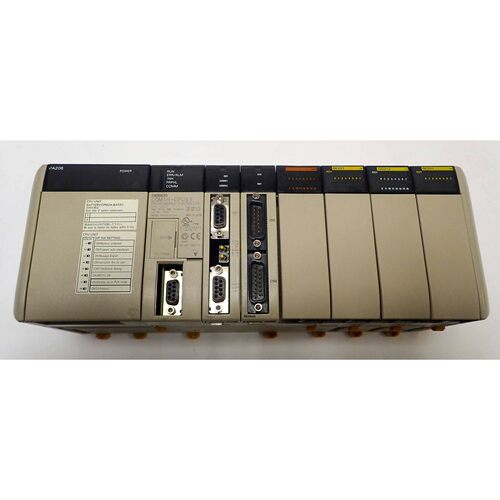 OMRON CQM1 SERIES ASSEMBLY w/ CQM1H-CPU51, CQM1-PA206, OC221