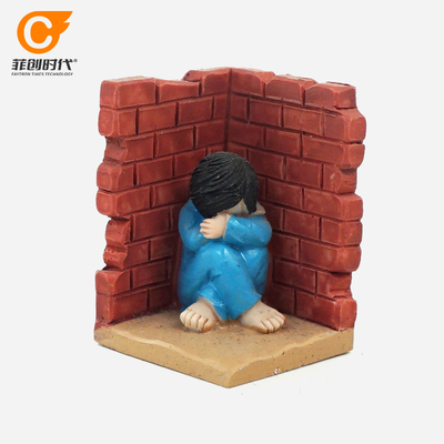 心理学沙盘套装沙具沙游箱庭玩具手办摆件树脂材质情景哭泣的小孩