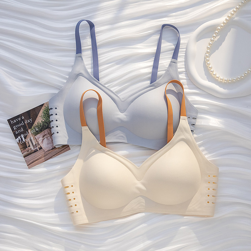 小胸无痕裸感隐形舒适内衣女平胸无钢圈聚拢文胸少女胸罩
