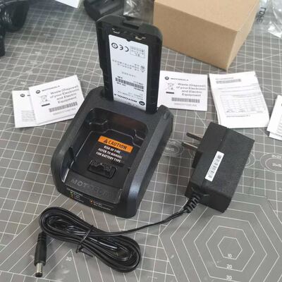 摩托罗拉对讲机MTP3150/3250/3100充电器NNTN8234A