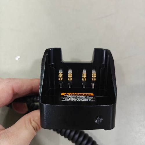 APX1000 APX2000 APX3000 APX4000 MTP8500车载充电器 NNTN8525A