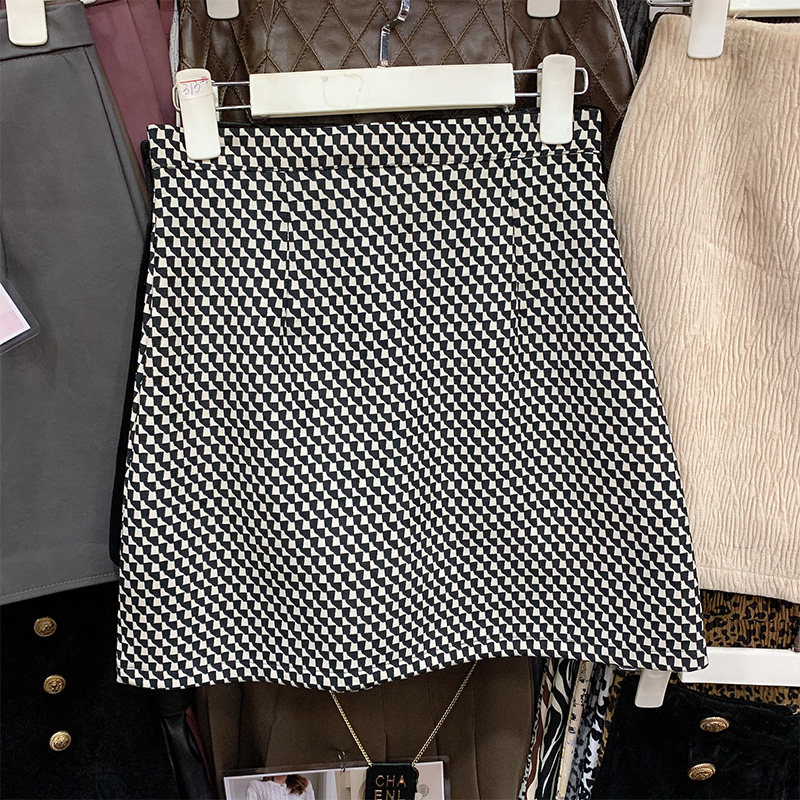 【复古好搭】小格子纹高腰A字半身裙气质包臀短裙只限今天091105在类目 女装/女士精品, 半身裙中 - 来自Buy2taobao.com提供专业的淘宝代购服务