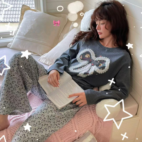 蝴蝶结蕾丝卡通甜美日系长袖套装