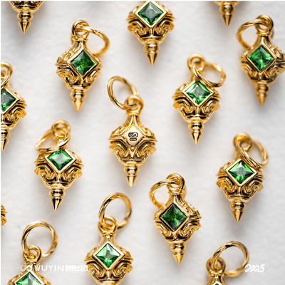 无垠混沌圣器圣樽侧挂吊坠22K金