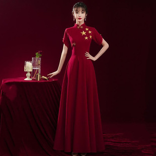 大合唱团演出服女长裙红色主持人红歌诗朗诵旗袍比赛十一晚礼服装