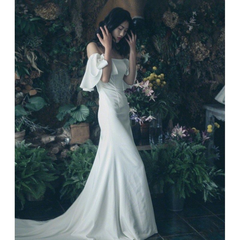 轻婚纱2026新款简约一字肩森系新娘结婚鱼尾法式赫本旅拍出门纱