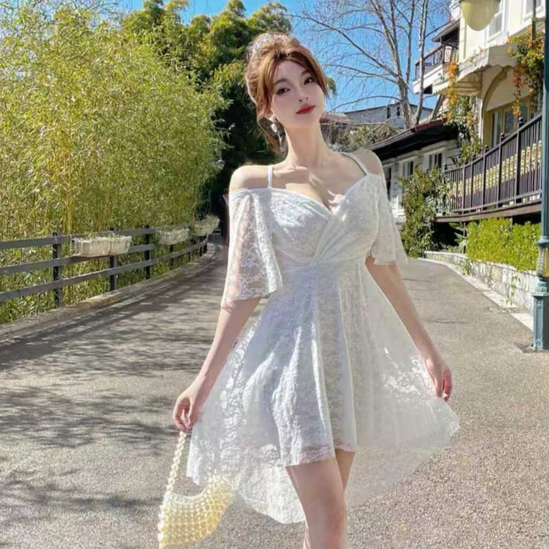 蕾丝法式吊带A字裙女2026夜店性感工作服低胸收腰大摆连衣裙女装