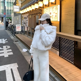 连帽 两穿皮草毛毛外套女冬加厚獭兔毛绒绒大衣短款 北美白女新宠