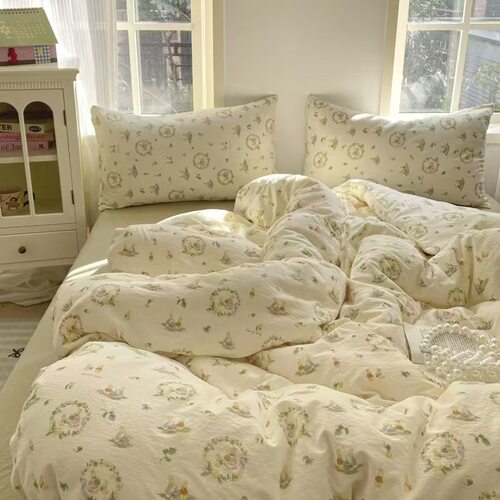 Four piece set of cotton bed sheets, duvet covers bedding