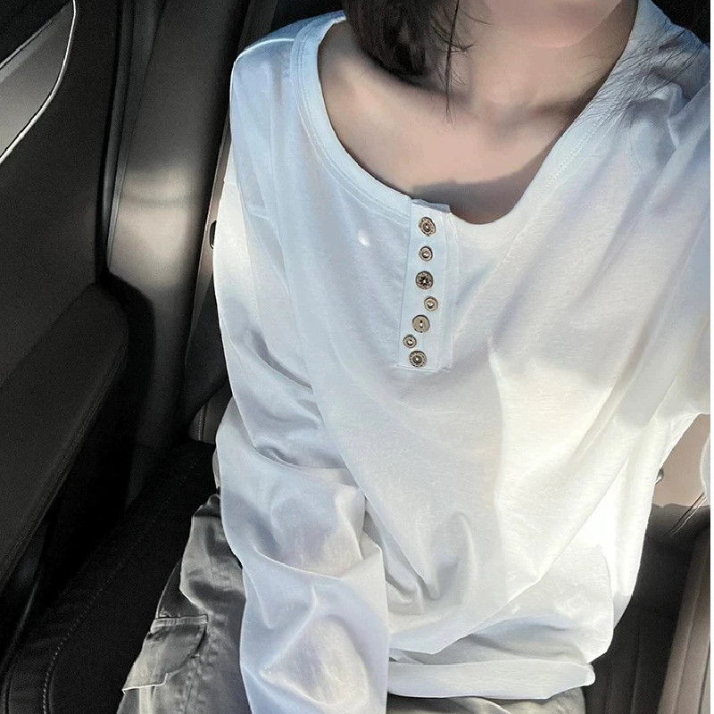 纽扣设计感小众长袖T恤女早秋宽松韩版内搭外穿打底衫纯棉上衣潮
