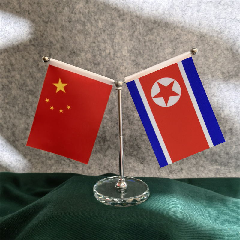 朝鲜国旗摆件汽车用品水晶车载车内摆台俄罗斯巴勒斯坦塞尔维饰品