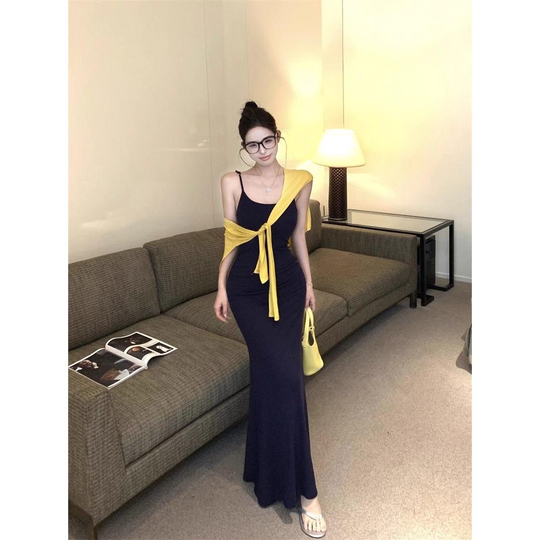 纯欲风吊带连衣裙女夏季修身辣妹鱼尾裙收腰显身材S曲线包臀长裙