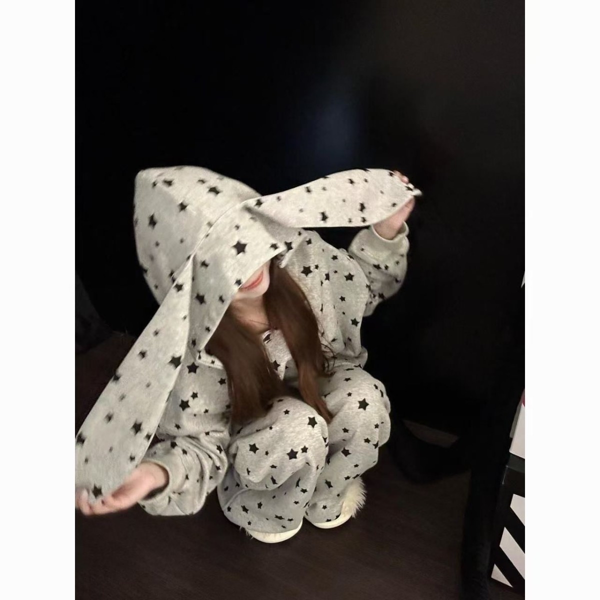 可外穿高级休闲套装女2025秋季连帽卫衣休闲慵懒风两件套秋冬新款,女装/女士精品,时尚套装,淘宝优惠券,粉丝福利购,淘宝优惠卷