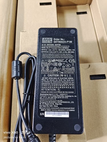 GST90A24-P1M台湾明纬电源适配器24V3.75A90W全新原装正品