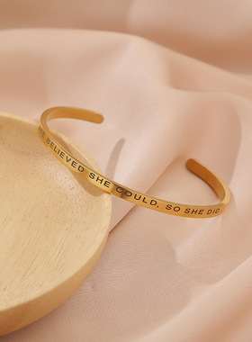 不锈钢手镯欧美C形开口可调钛钢女刻字logo图案DW4mm宽