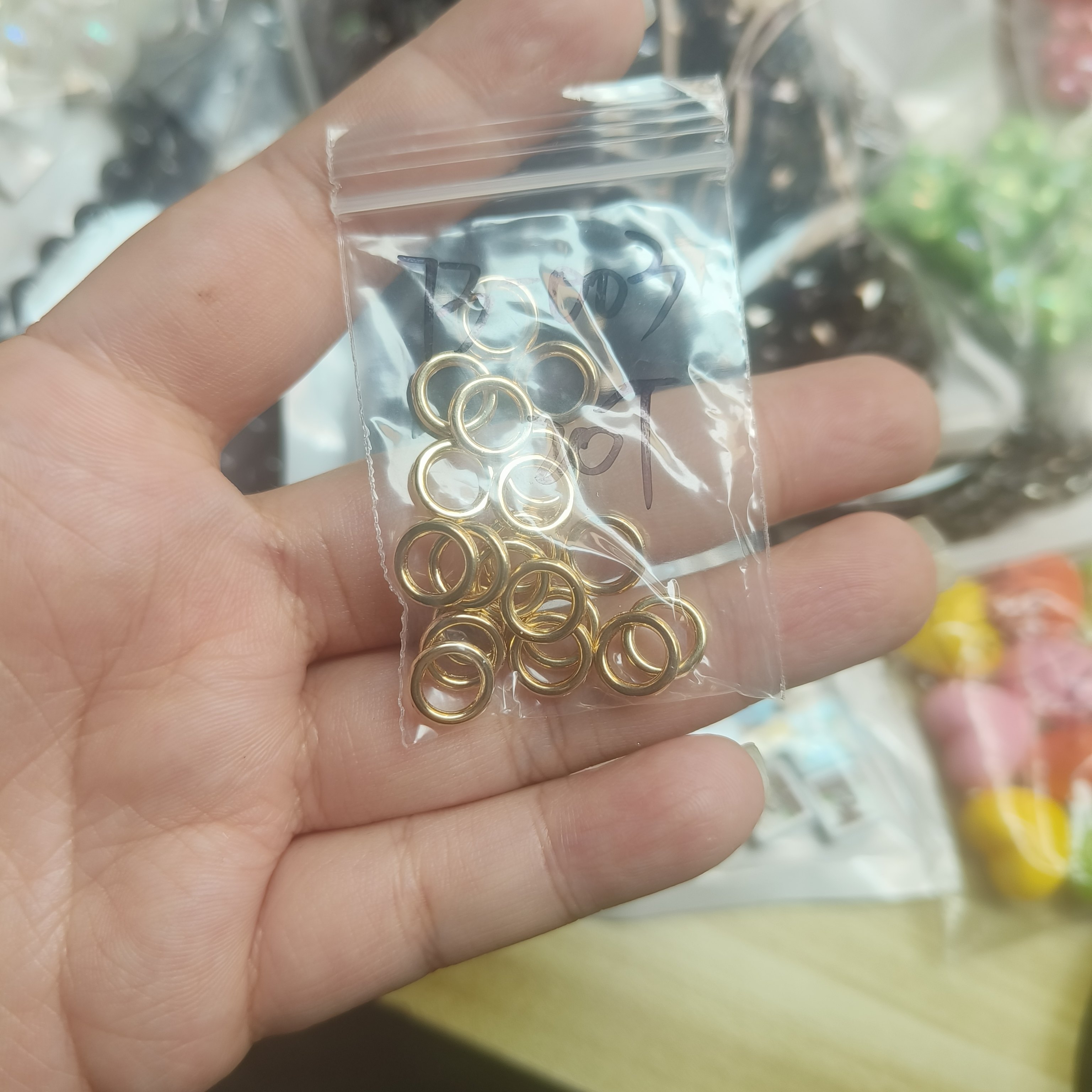 （9.9元包邮）73-003卡9千汇金色闭口圈20个不满9.9随机发,饰品/流行首饰/时尚饰品新,其他DIY饰品配件,淘宝优惠券,粉丝福利购,淘宝优惠卷