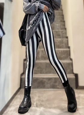 加绒时尚女打底裤外穿冬季新款显瘦高腰瑜伽裤黑白条纹弹力紧身裤