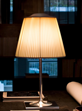 意大利进口Flos KTribe现代简约台灯床头灯装饰可调光卧室灯