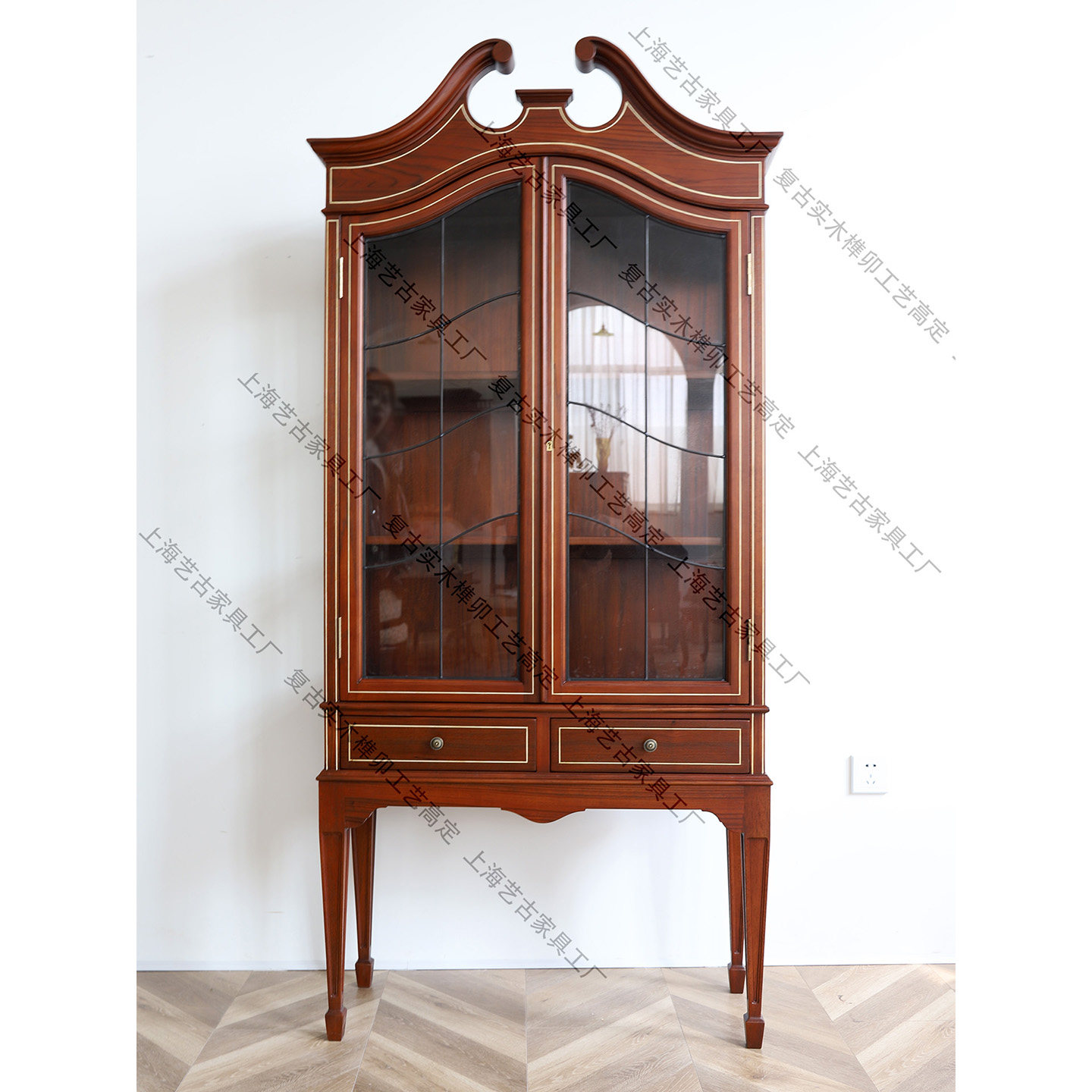 丹麦经典实木榫卯餐厅酒柜英式中古客厅装饰柜古董瓷器茶叶展示柜