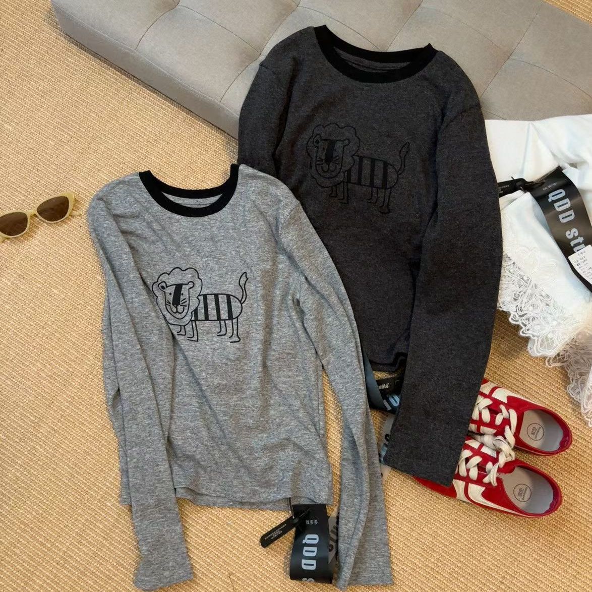 QDD冬季卡通狮子植绒磨毛打底T恤