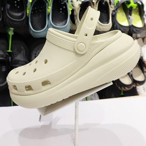 crocs洞洞鞋包头泡芙休闲凉鞋