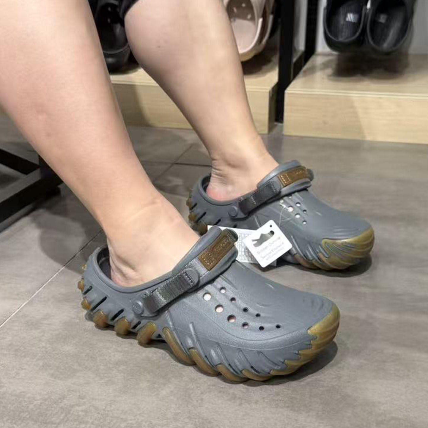CROCS洞洞鞋卡骆驰男鞋夏季坦克波波厚底户外沙滩凉鞋女鞋211675