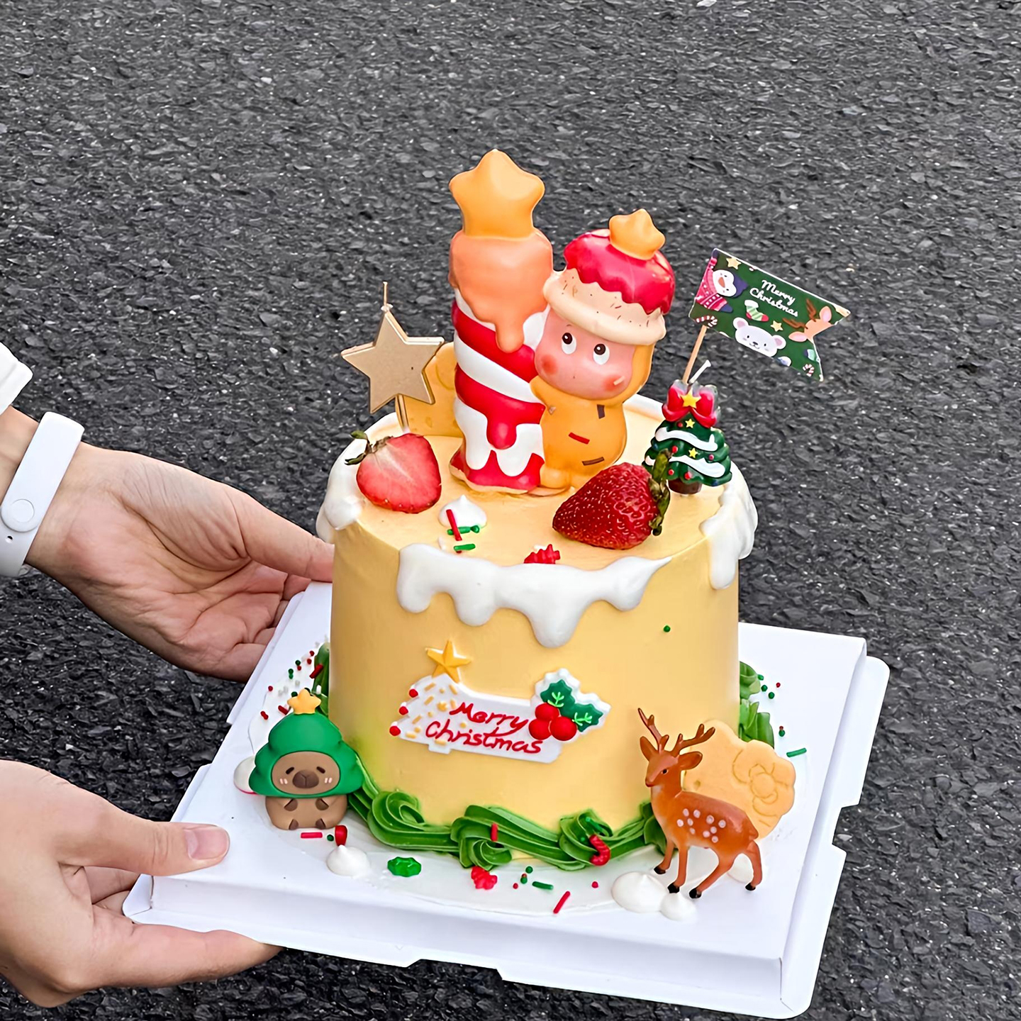 包邮网红圣诞节烘焙蛋糕装饰摆件抱蜡烛星星人圣诞树蜡烛卡皮插件
