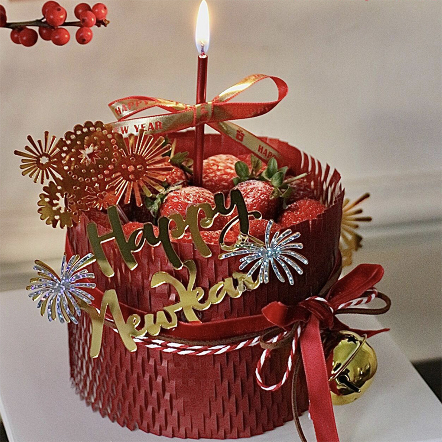 2025网红春节跨年新年快乐蛋糕装饰插件亚克力礼花插牌蜂窝纸围边,节庆用品/礼品,蛋糕/烘焙装饰用品,淘宝优惠券,粉丝福利购,淘宝优惠卷