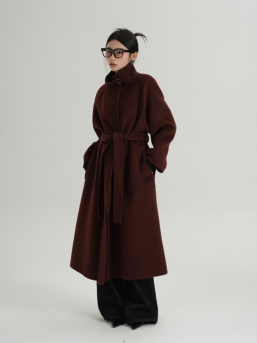 High-End Elegant Red Long Wool Coat with Stand Collar, Woolen Overcoat, New Winter Style for Women