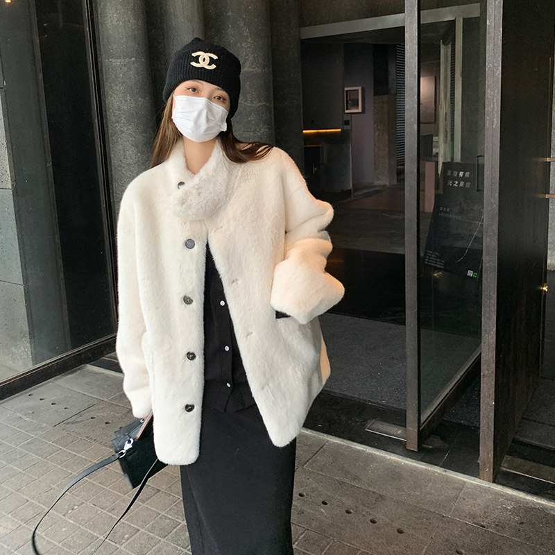 皮毛一体水貂绒毛毛宽松加厚保暖外套短款环保皮草女外套小个子