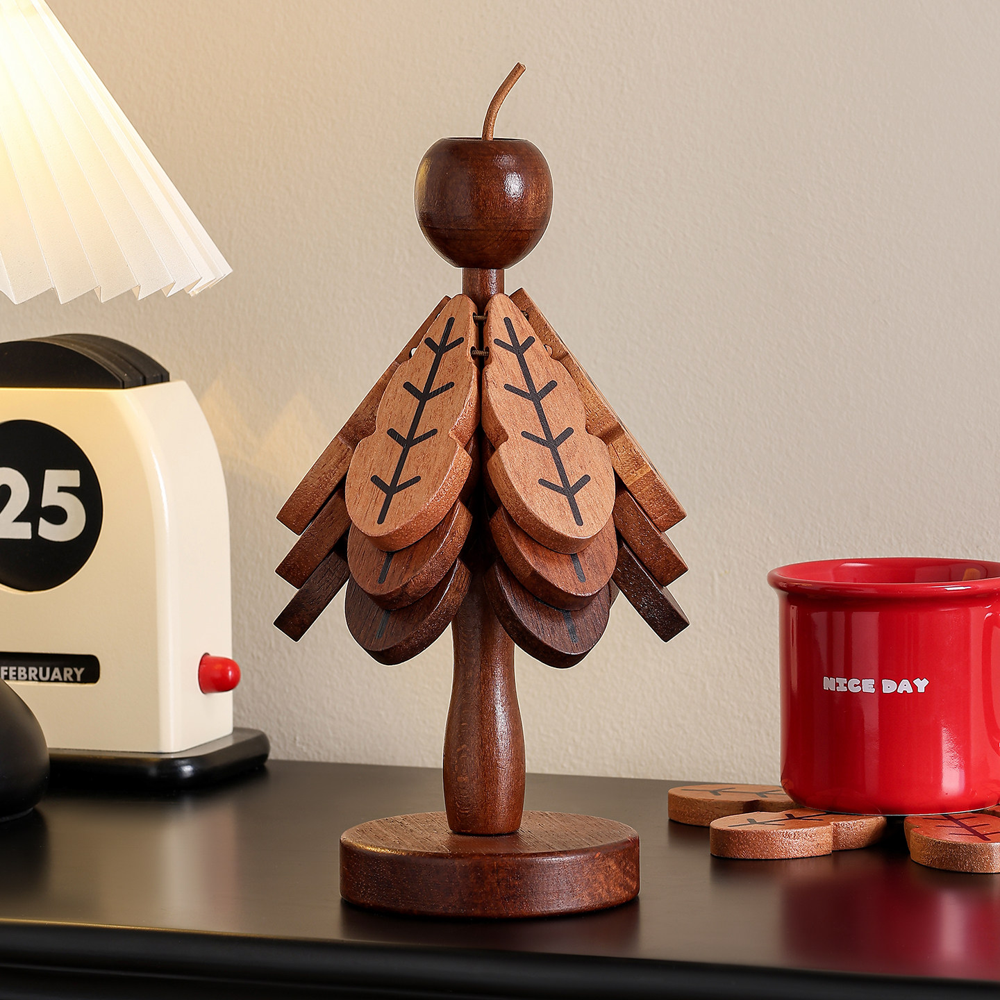 圣诞树实木折叠隔热杯垫