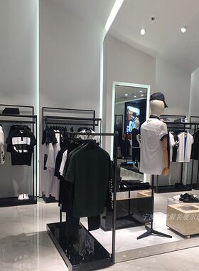 男装店铺装饰展示架装修上墙铁艺