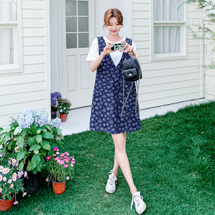 2026春夏季新款显瘦休闲蓝色牛仔背带裙白色T恤套装牛仔连衣裙