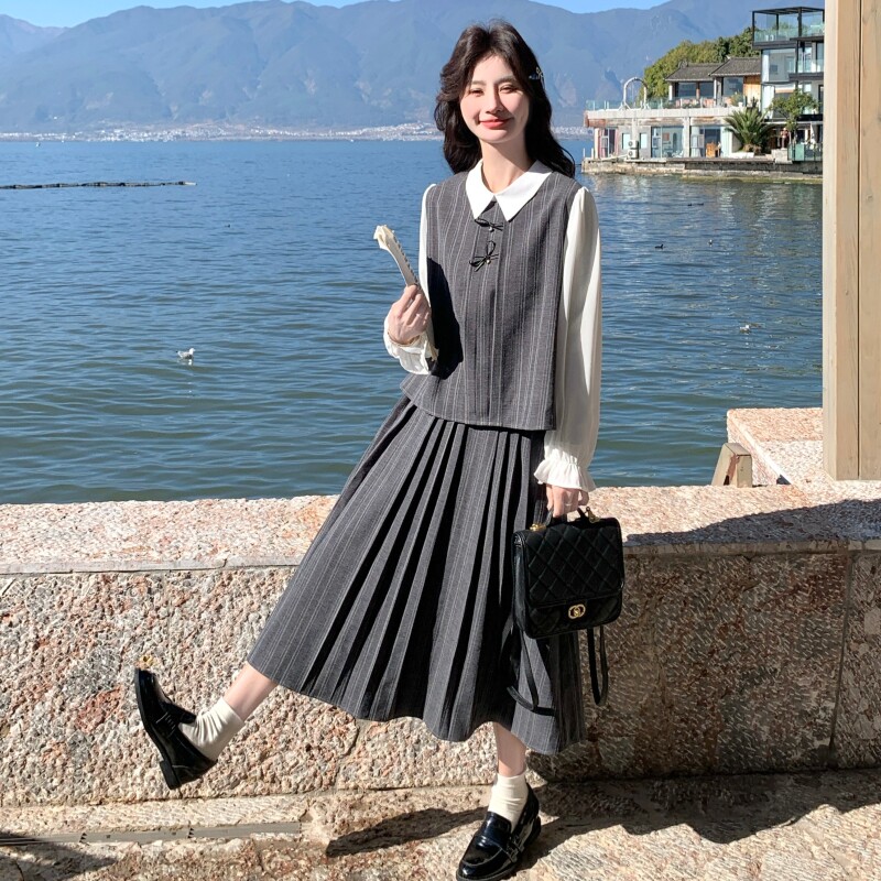 新款短裙优质长袖辣妹精品冬季2026春季学院风拼接2件套装裙