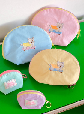 BLEU et ROSE【滑板狗】原创圆饼手拿化妆包收纳袋耳机旅行零钱包