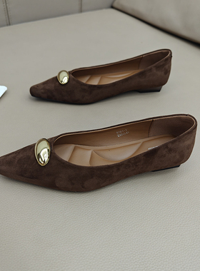 气质舒适绒面尖头浅口平底鞋女2025新款复古黑色职业工作通勤单鞋