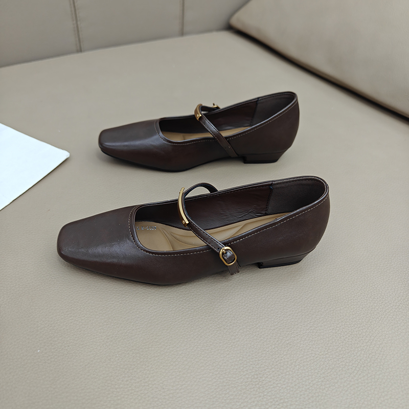 粗跟方头玛丽珍软底单鞋小皮鞋女