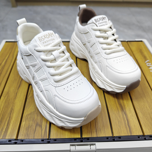 显脚小运动休闲鞋 欧洲站爆款 女2026新款 厚底小个子增高真皮老爹鞋