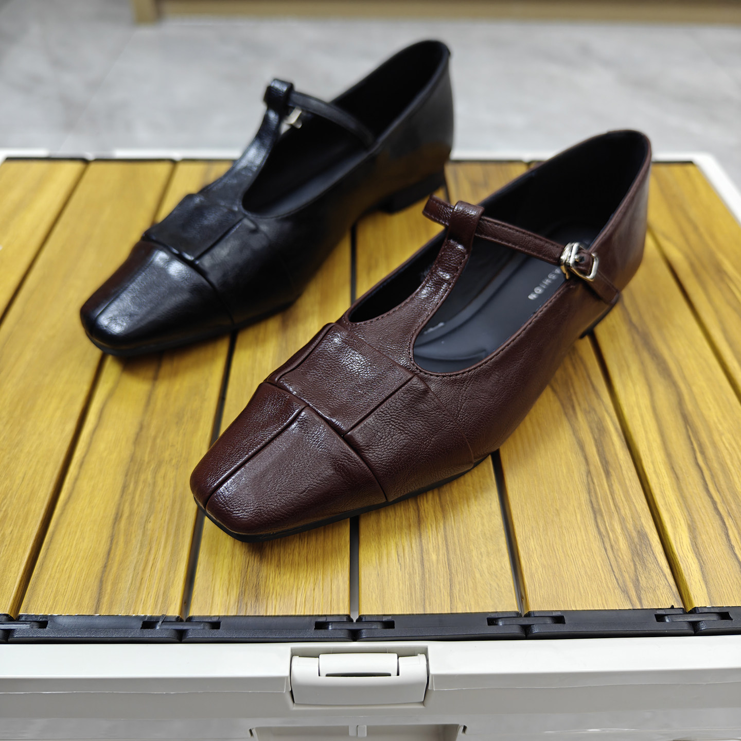 方头黑色玛丽珍鞋女2025新款配裙子秀气显脚小软底不累脚平底单鞋