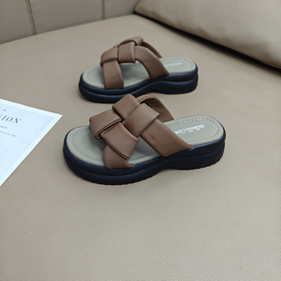 凉拖鞋女夏外穿2025新款增高厚底凉托鞋轻便高级感时尚百搭一字拖
