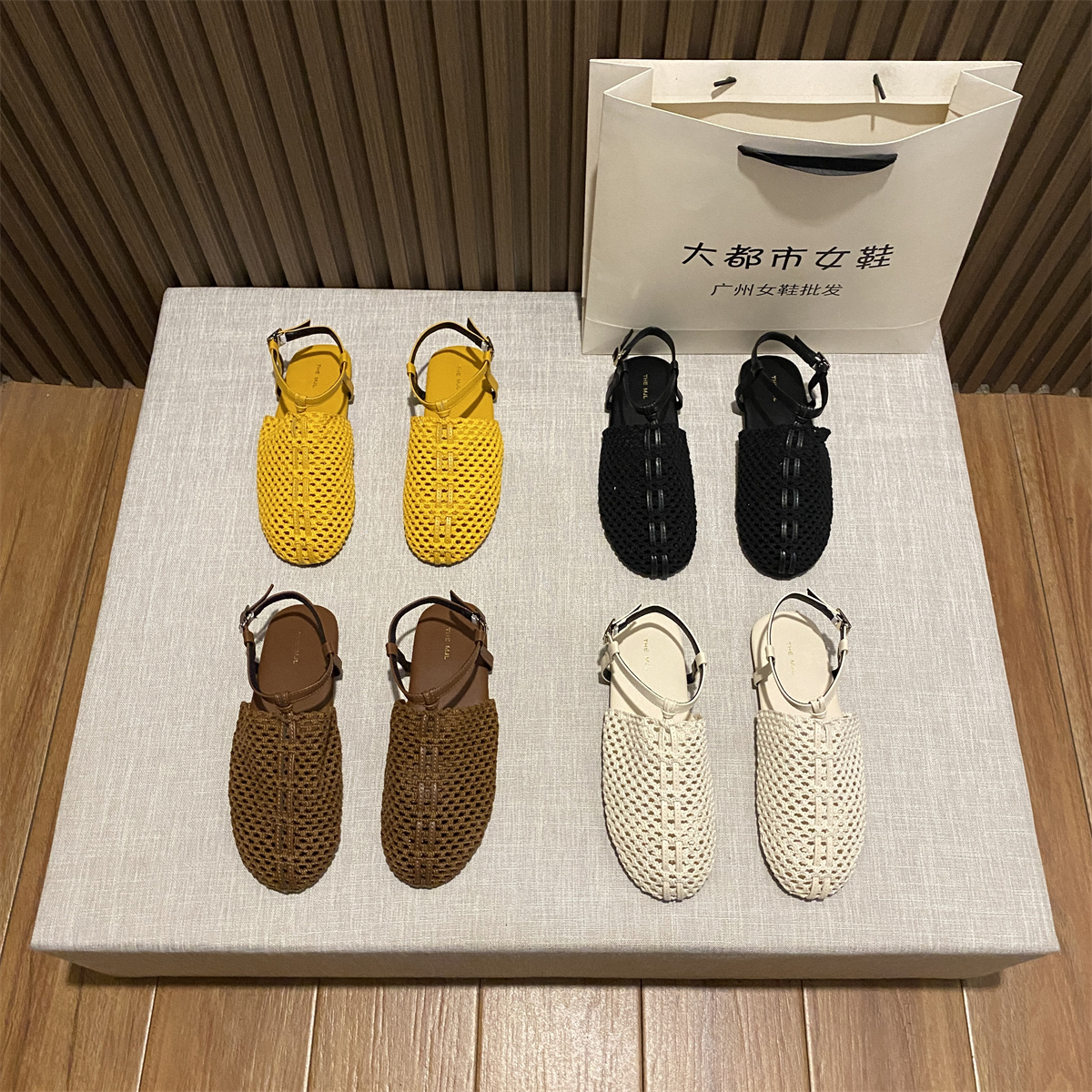 复古渔网编织镂空包头平底凉鞋女