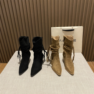 复古废土风流苏尖头粗跟骑士靴2025新款 中筒靴 显瘦褶皱堆堆靴时装