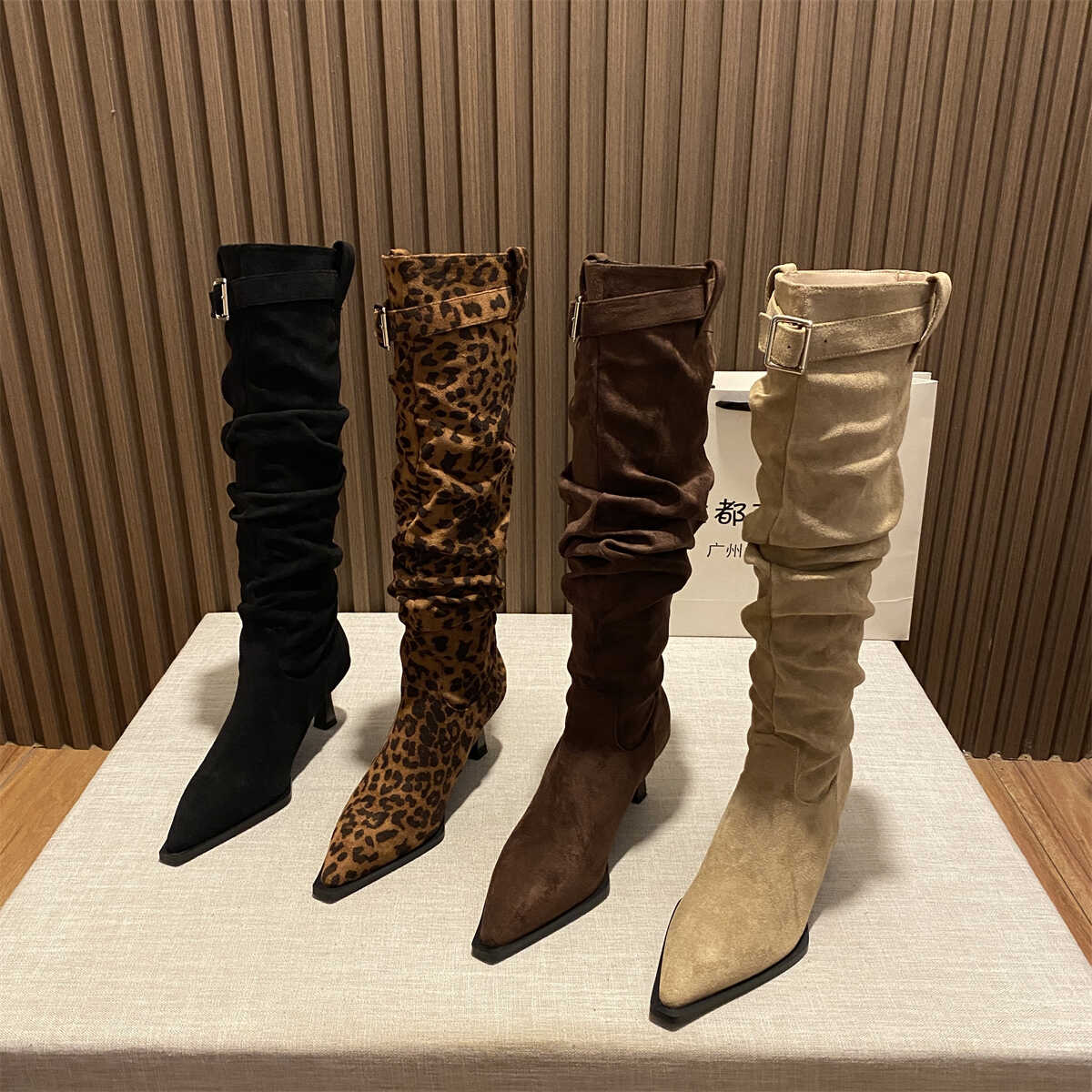 豹纹秋冬褶皱尖头高跟时装靴性感