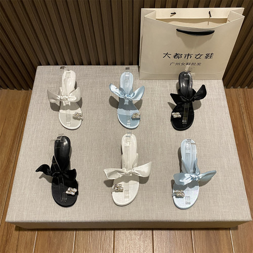 法式温柔风蝴蝶结套趾凉拖鞋女