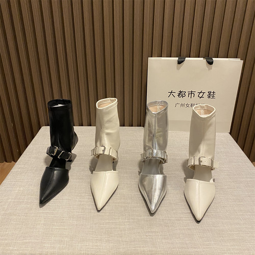 皮带扣镂空尖头细跟弹力瘦瘦短靴
