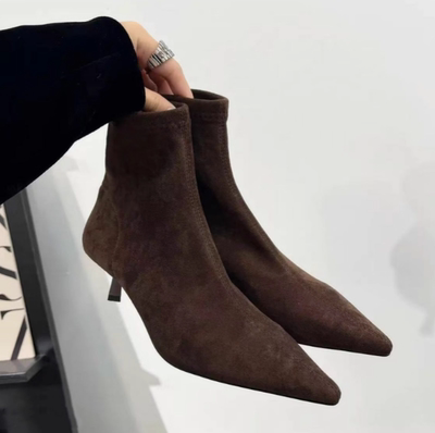 尖头细中跟弹力瘦瘦绒面骑士短靴